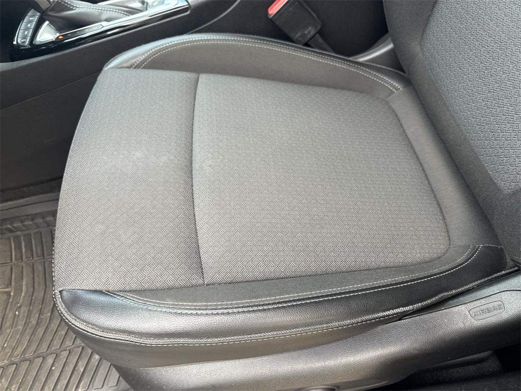 used 2022 Buick Encore GX car, priced at $19,900