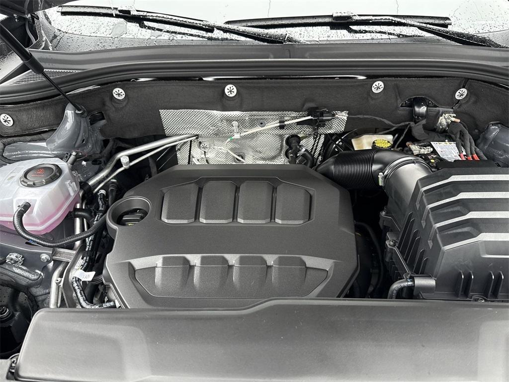 new 2026 Volkswagen Atlas Cross Sport car, priced at $56,452