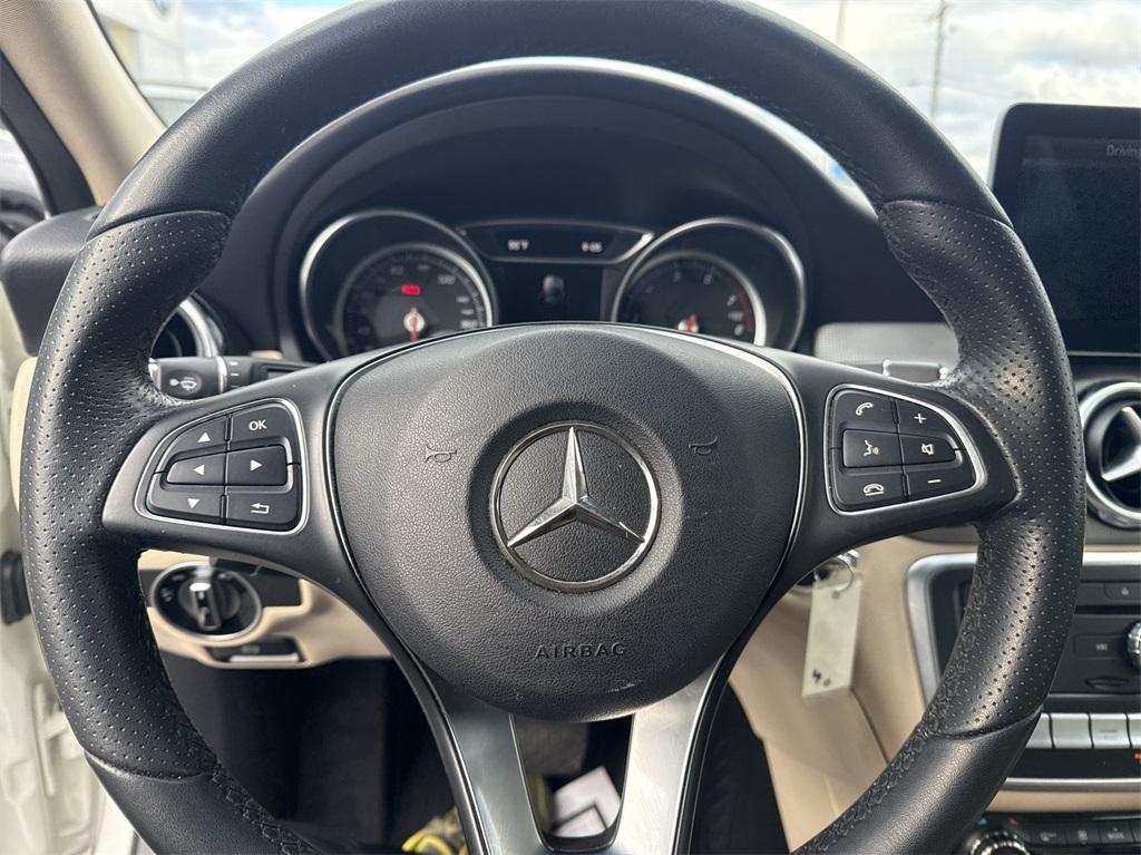 used 2018 Mercedes-Benz GLA 250 car, priced at $14,900