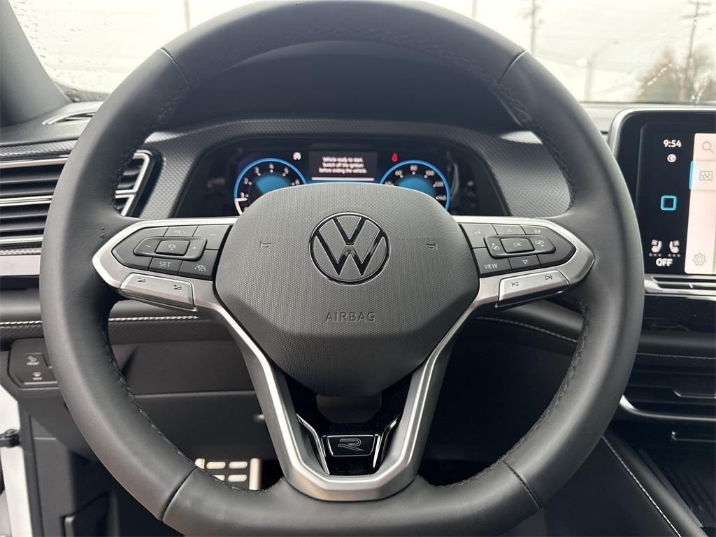 new 2026 Volkswagen Atlas Cross Sport car, priced at $56,561