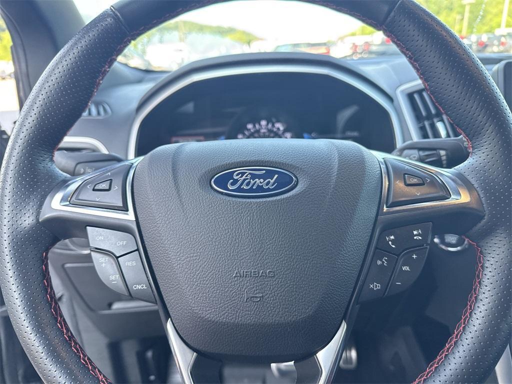 used 2021 Ford Edge car, priced at $27,390