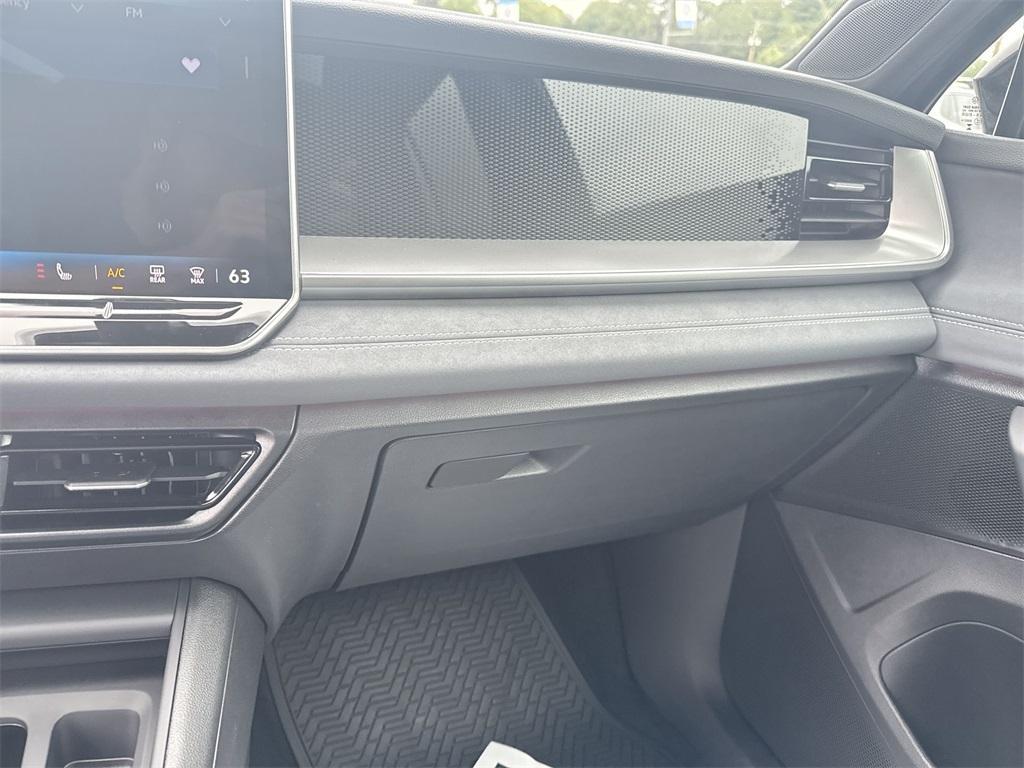 new 2025 Volkswagen Tiguan car, priced at $40,558