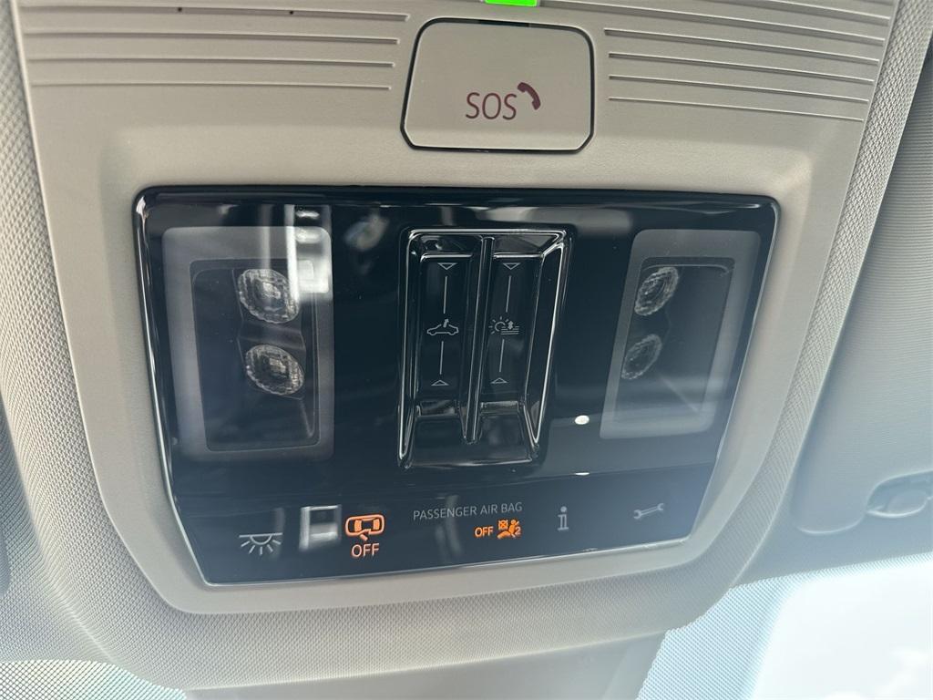 new 2025 Volkswagen Atlas car, priced at $49,565