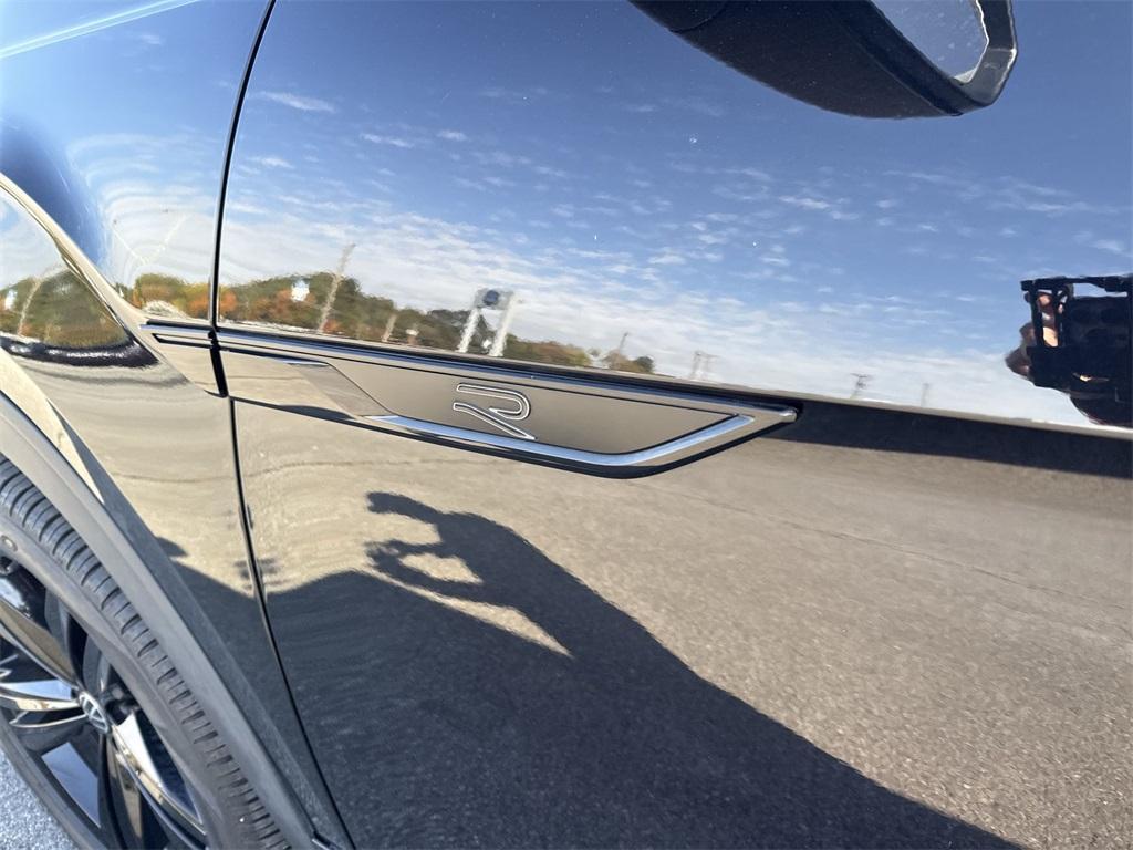 used 2023 Volkswagen Atlas car, priced at $36,250