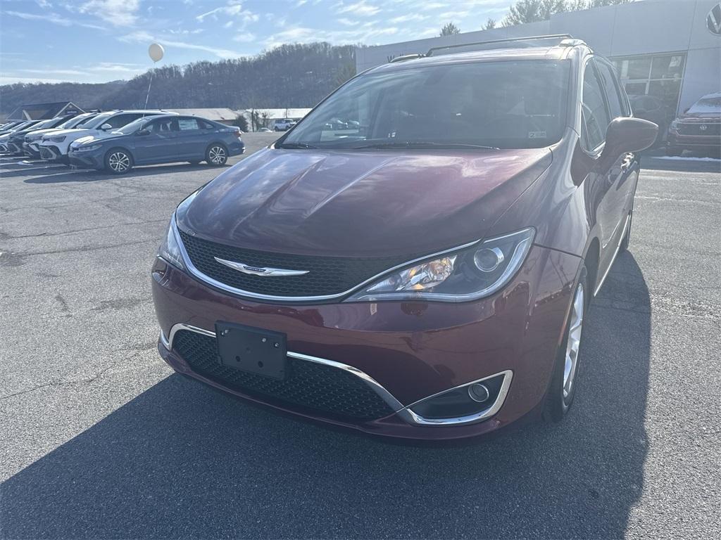 used 2017 Chrysler Pacifica car, priced at $13,900