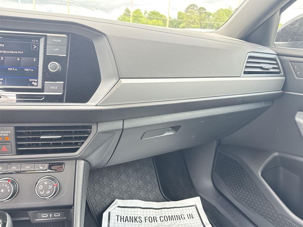new 2024 Volkswagen Jetta car, priced at $25,211