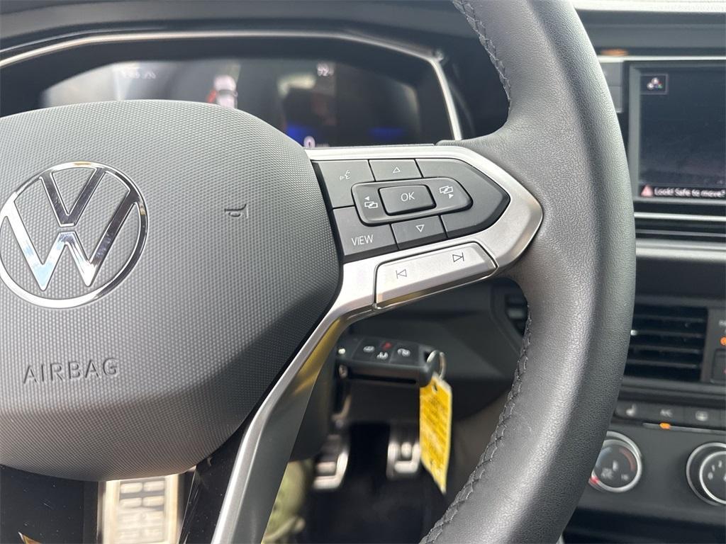 new 2024 Volkswagen Jetta car, priced at $25,211