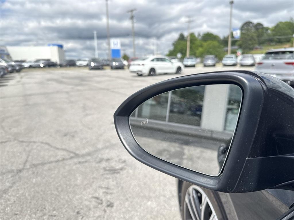 new 2024 Volkswagen Jetta car, priced at $25,211