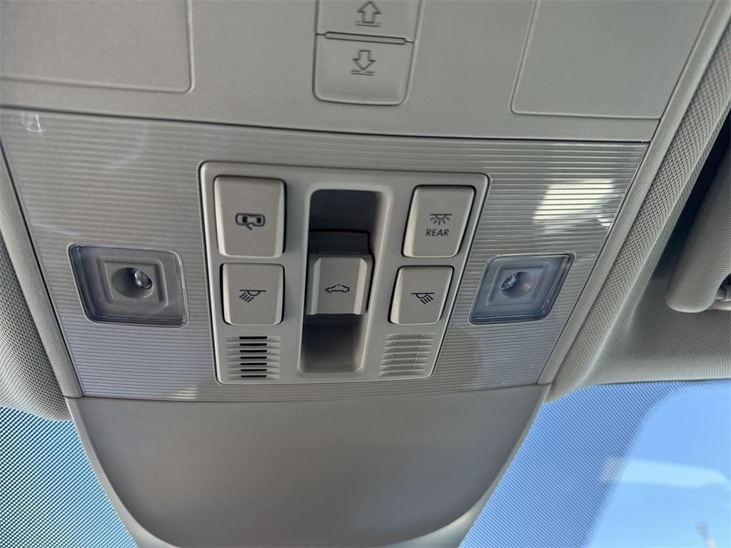 new 2025 Volkswagen Taos car, priced at $33,093