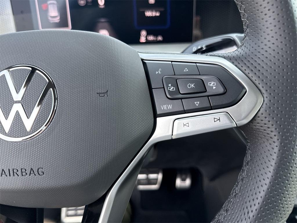 new 2025 Volkswagen Tiguan car, priced at $39,645
