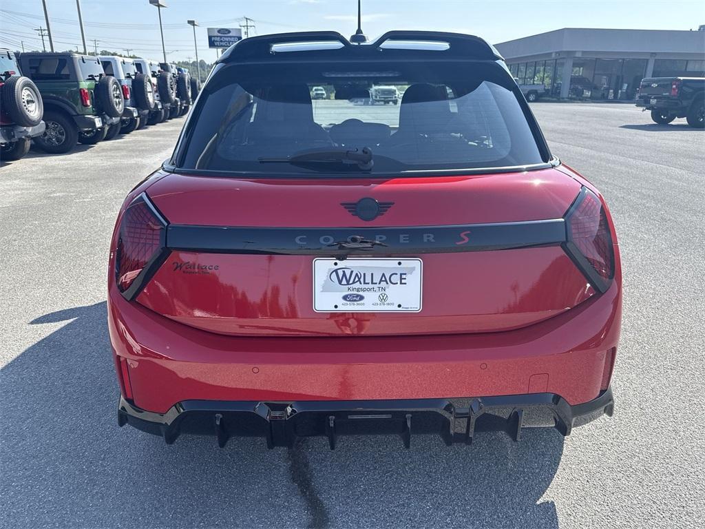 used 2025 MINI Hardtop car, priced at $32,750