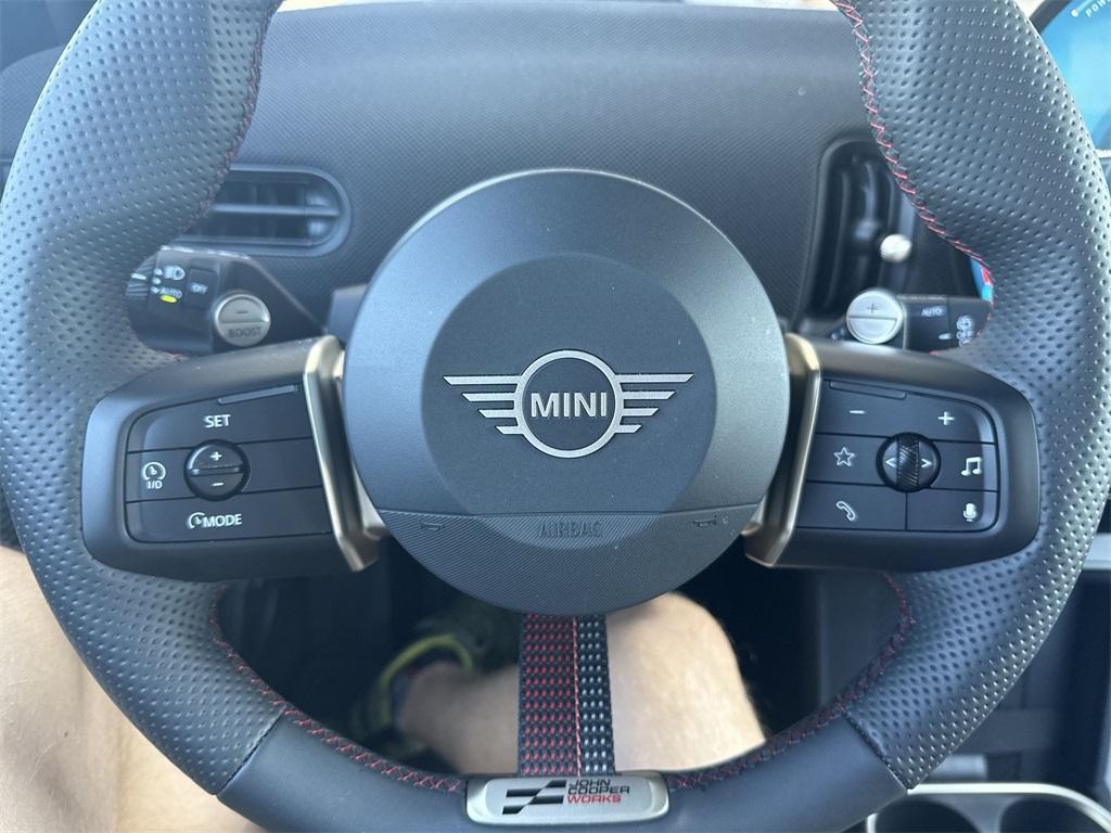 used 2025 MINI Hardtop car, priced at $32,750