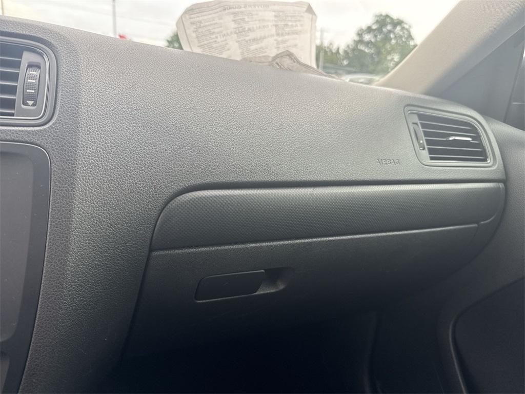 used 2016 Volkswagen Jetta car, priced at $8,600