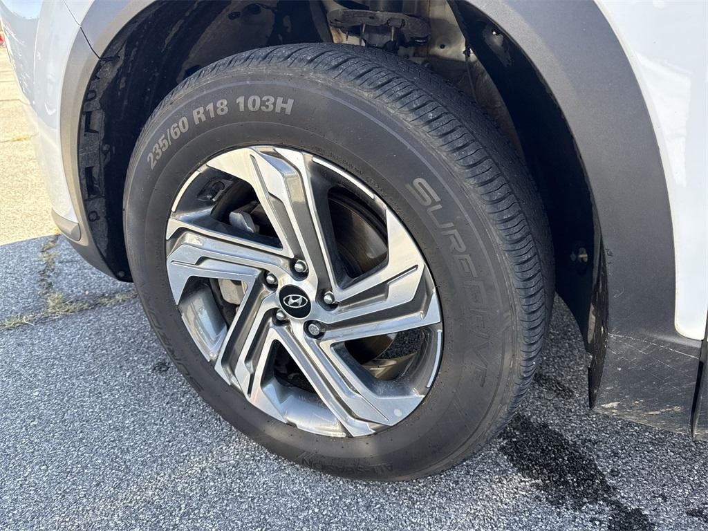 used 2023 Hyundai Santa Fe car, priced at $22,900