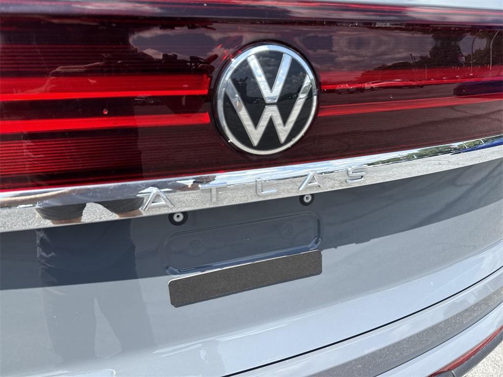 used 2024 Volkswagen Atlas Cross Sport car, priced at $36,900