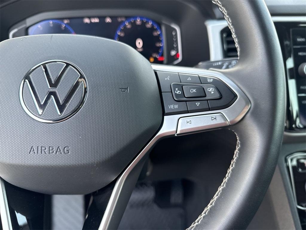 used 2021 Volkswagen Atlas Cross Sport car, priced at $27,500