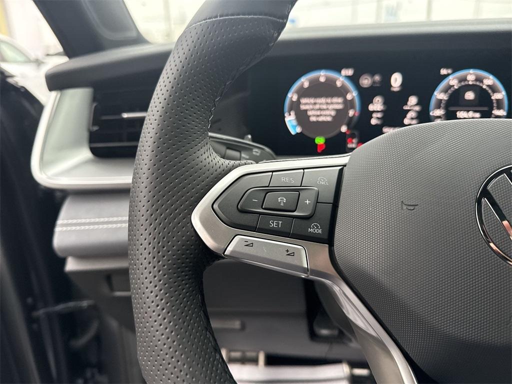 new 2026 Volkswagen Tiguan car, priced at $41,167