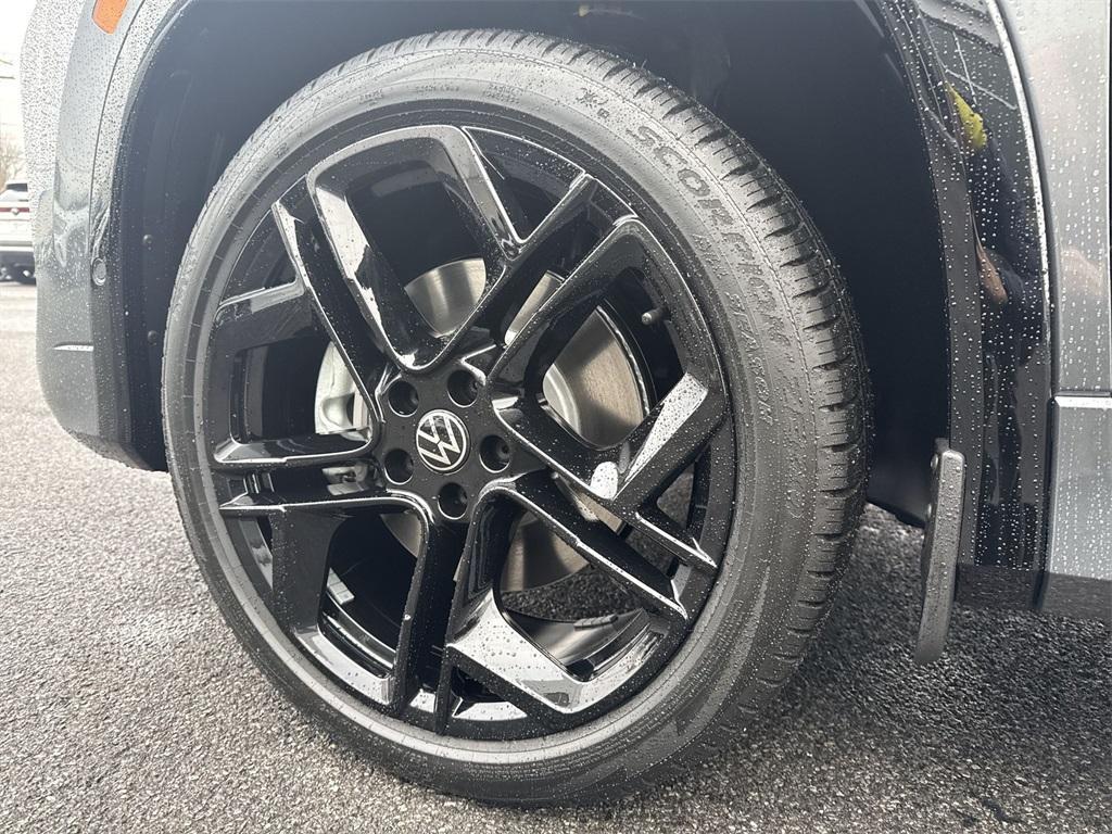 new 2026 Volkswagen Tiguan car, priced at $41,167