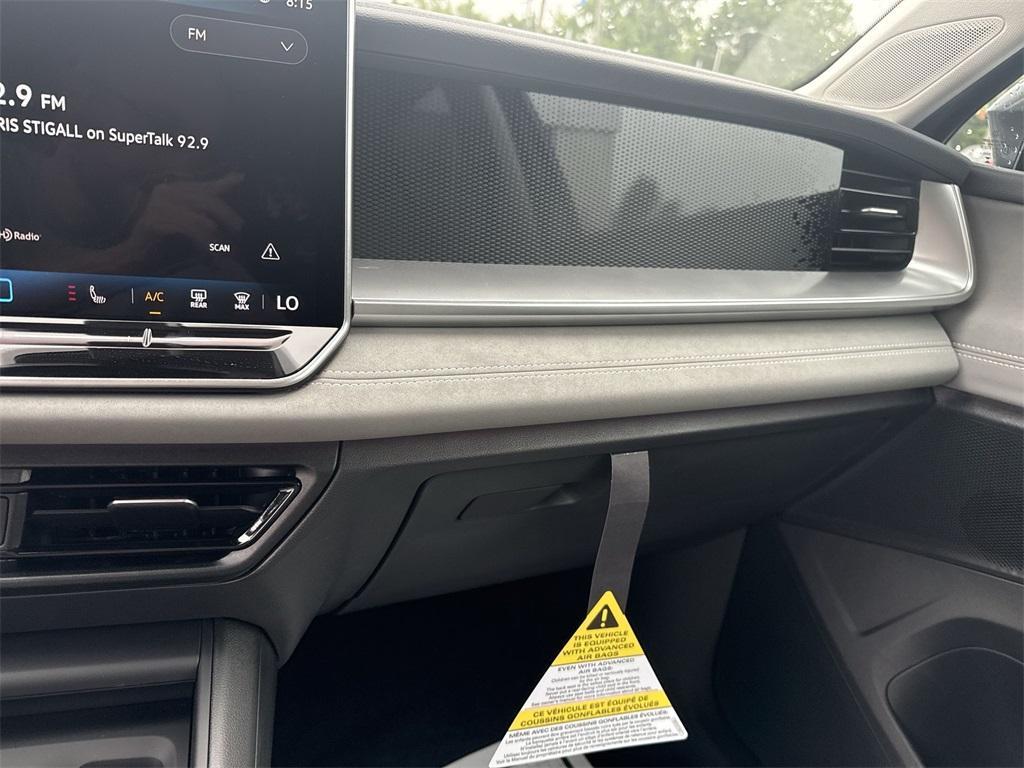 new 2025 Volkswagen Tiguan car, priced at $37,230