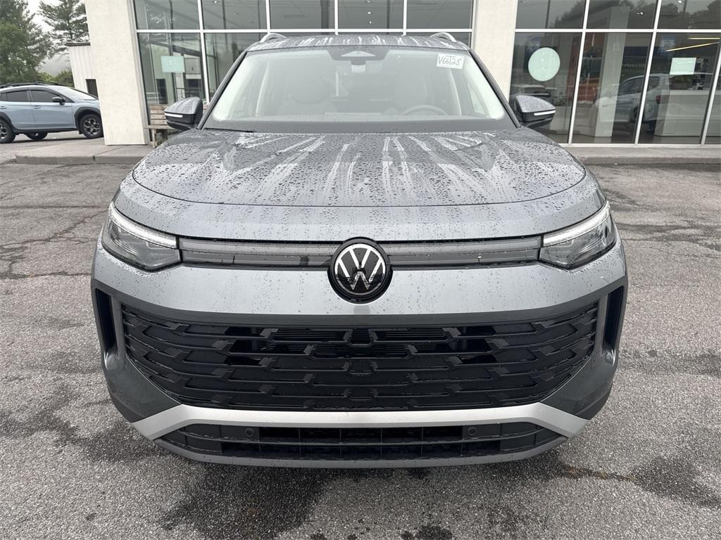 new 2025 Volkswagen Tiguan car, priced at $37,230