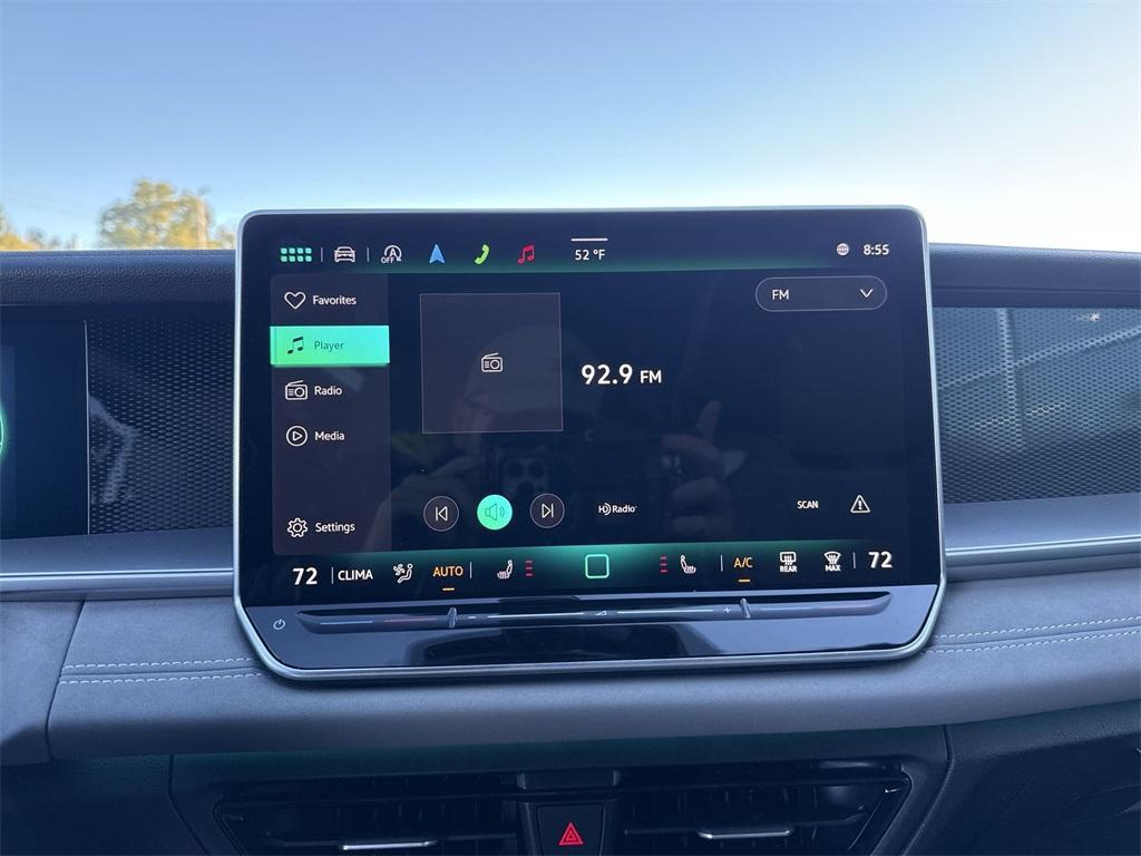 new 2025 Volkswagen Tiguan car, priced at $40,336