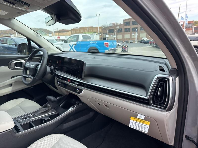 new 2026 Kia Sorento car, priced at $40,500