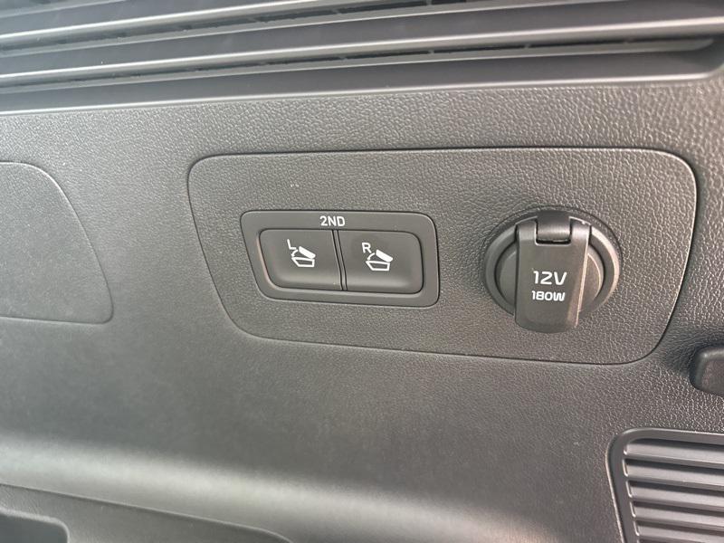 new 2026 Kia Sorento car, priced at $40,500