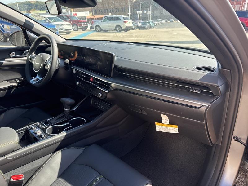 new 2026 Kia K5 car, priced at $33,500