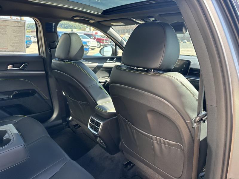 new 2026 Kia K5 car, priced at $33,500
