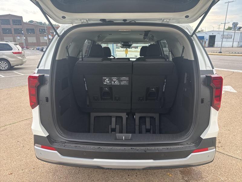 new 2026 Kia Carnival car, priced at $36,226