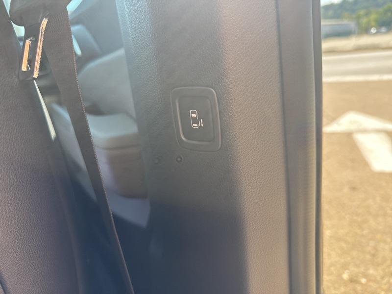 new 2026 Kia Carnival Hybrid car, priced at $42,690