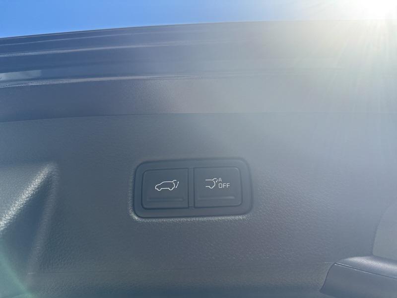 new 2026 Kia Carnival Hybrid car, priced at $42,690