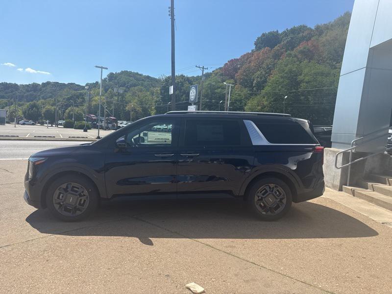 new 2026 Kia Carnival Hybrid car, priced at $42,690