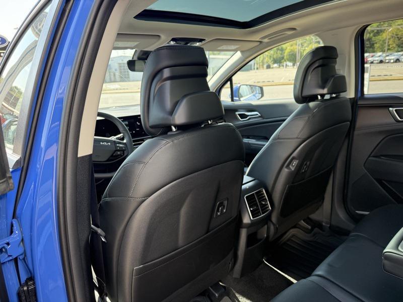 new 2026 Kia Sportage car, priced at $32,141