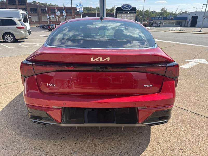 new 2026 Kia K5 car, priced at $30,000