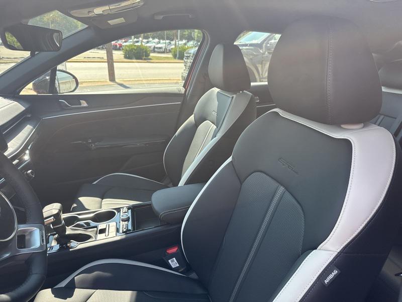 new 2026 Kia K5 car, priced at $30,000