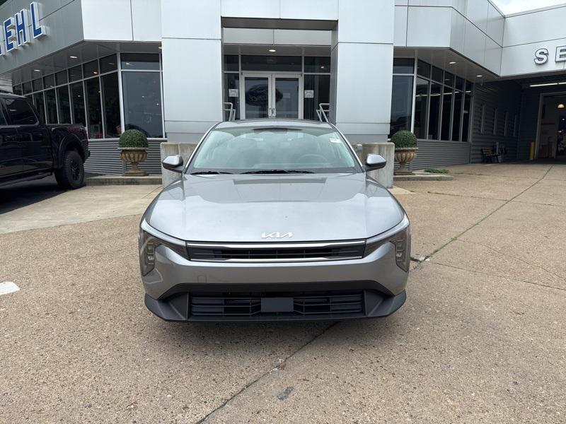 new 2025 Kia K4 car, priced at $22,694