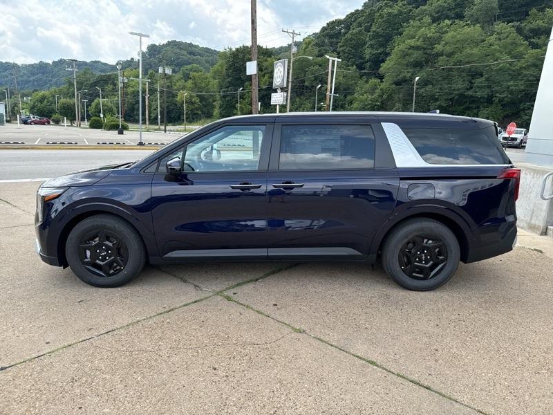 new 2025 Kia Carnival car, priced at $39,660