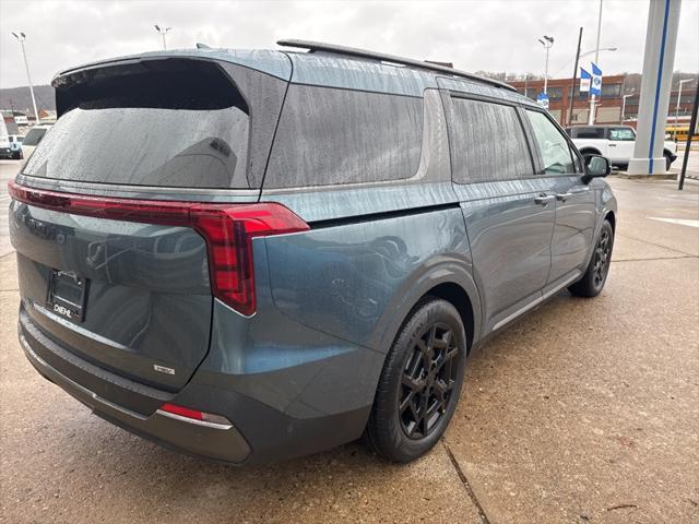 new 2025 Kia Carnival Hybrid car, priced at $50,500