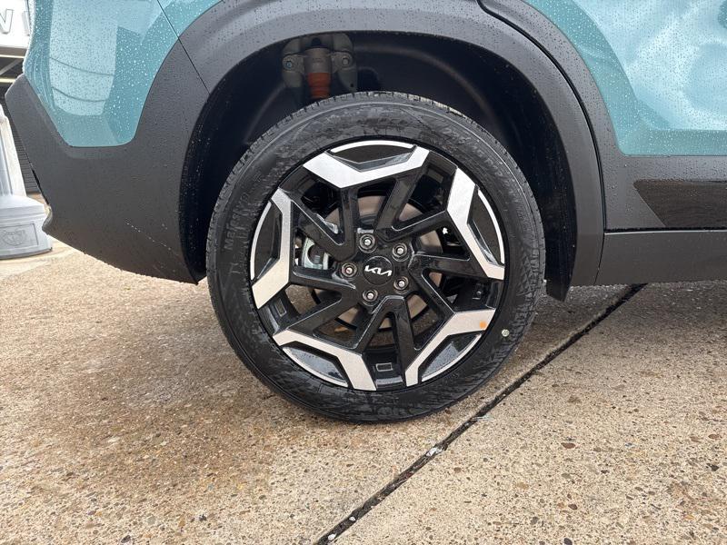new 2026 Kia Seltos car, priced at $31,777