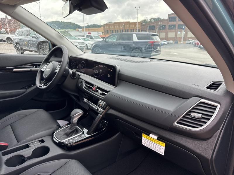 new 2026 Kia Seltos car, priced at $31,777