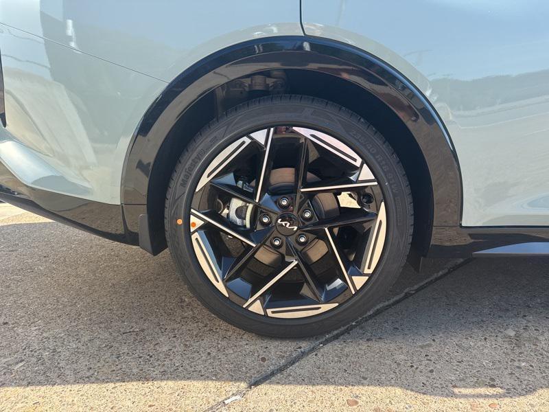 new 2025 Kia K4 car, priced at $25,187