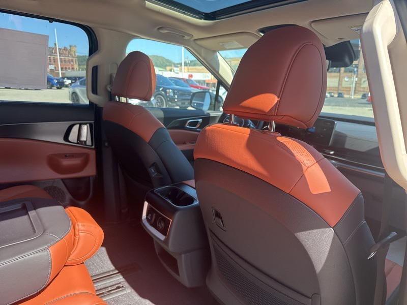 new 2026 Kia Carnival Hybrid car, priced at $47,469