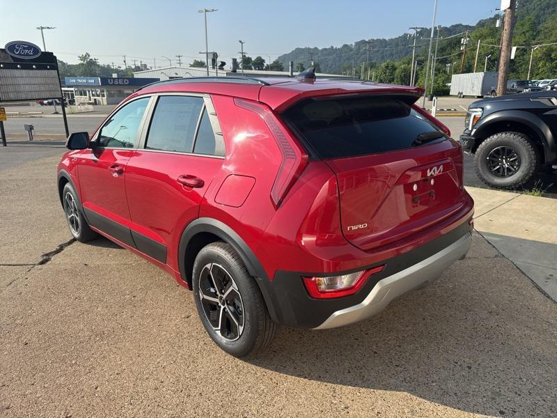 new 2025 Kia Niro Plug-In Hybrid car, priced at $32,600