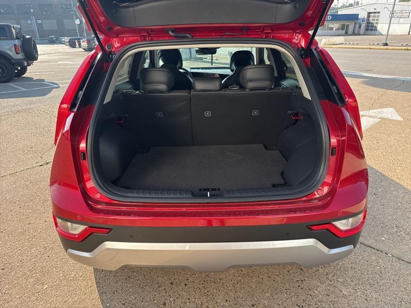 new 2025 Kia Niro Plug-In Hybrid car, priced at $32,600