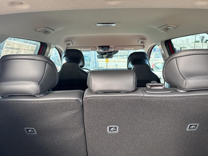 new 2025 Kia Niro Plug-In Hybrid car, priced at $32,600