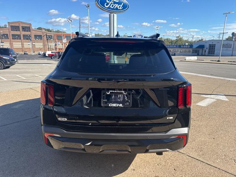 new 2026 Kia Sorento car, priced at $41,000