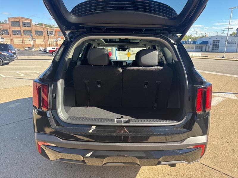 new 2026 Kia Sorento car, priced at $41,000