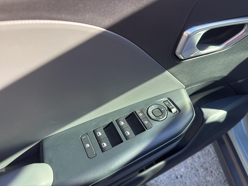 new 2025 Kia K4 car, priced at $23,099