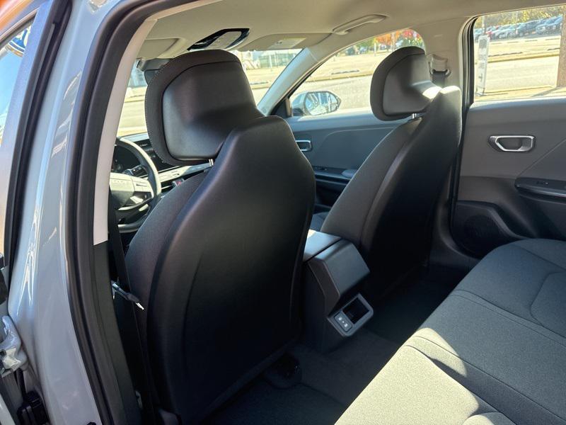 new 2025 Kia K4 car, priced at $23,099